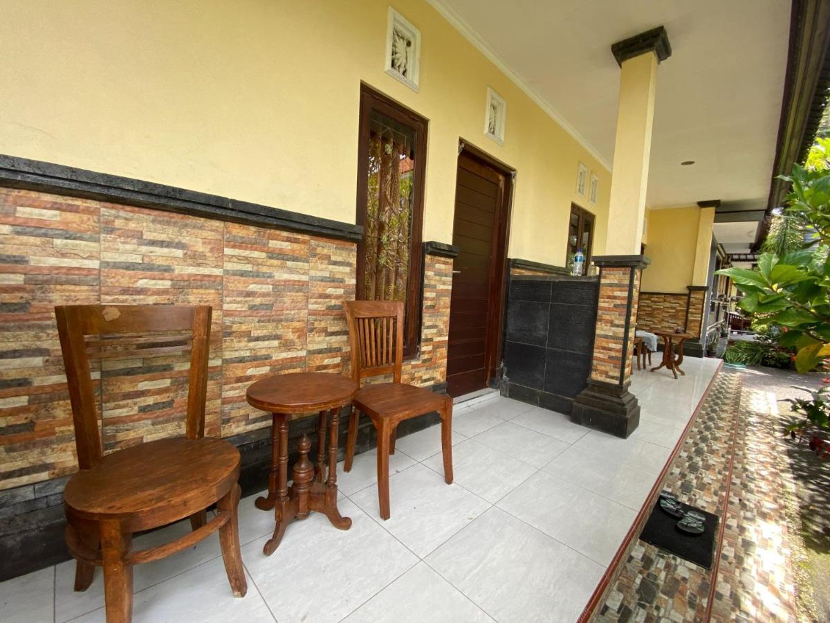 Jero Harum Homestay Krambitan Exterior photo